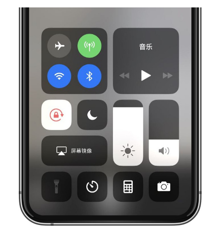 新沂苹果14维修店分享iPhone 14手电筒按键灰了怎么办 